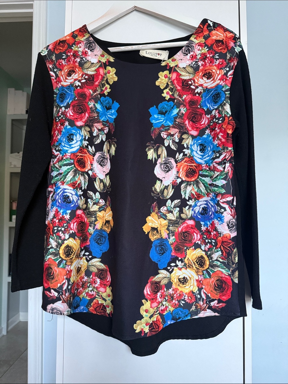 Vintage Black Floral-Panel Long Sleeve Tunic with Multicolor Roses